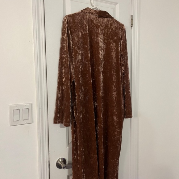Velvet robe top rose gold - Picture 2 of 4